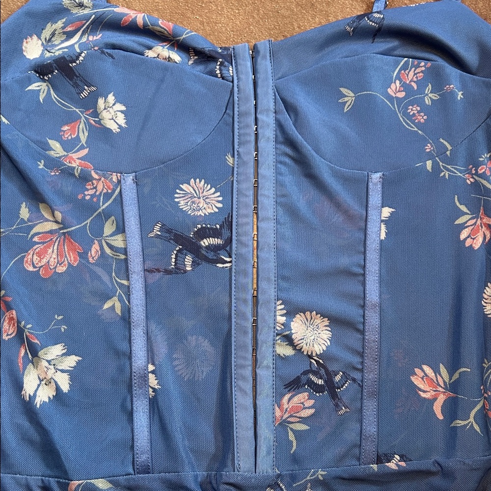 NWT X Intimately FP Printed Night Rhythm Bodysuit in
Blue Floral Combo Size L - Picture 8 of 10